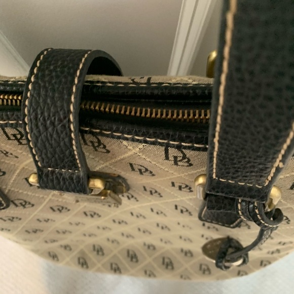 AUTHENTIC VINTAGE DOONEY & BOURKE SIGNATURE MONOGRAM LOGO HANDBAG TOTE - Picture 8 of 16